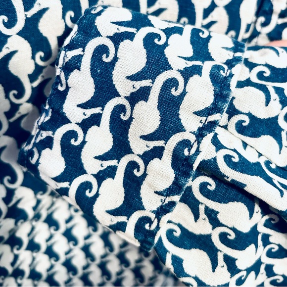 J.Crew Seahorse Print Shirt in size 12 linen indigo navy preppy Jenna Lyons - Picture 5 of 7